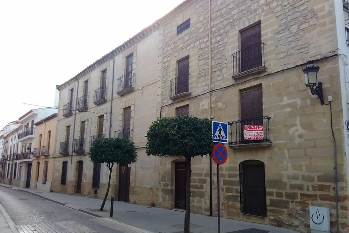 Hotel Baeza Monumental By Eme Hoteles Экстерьер фото