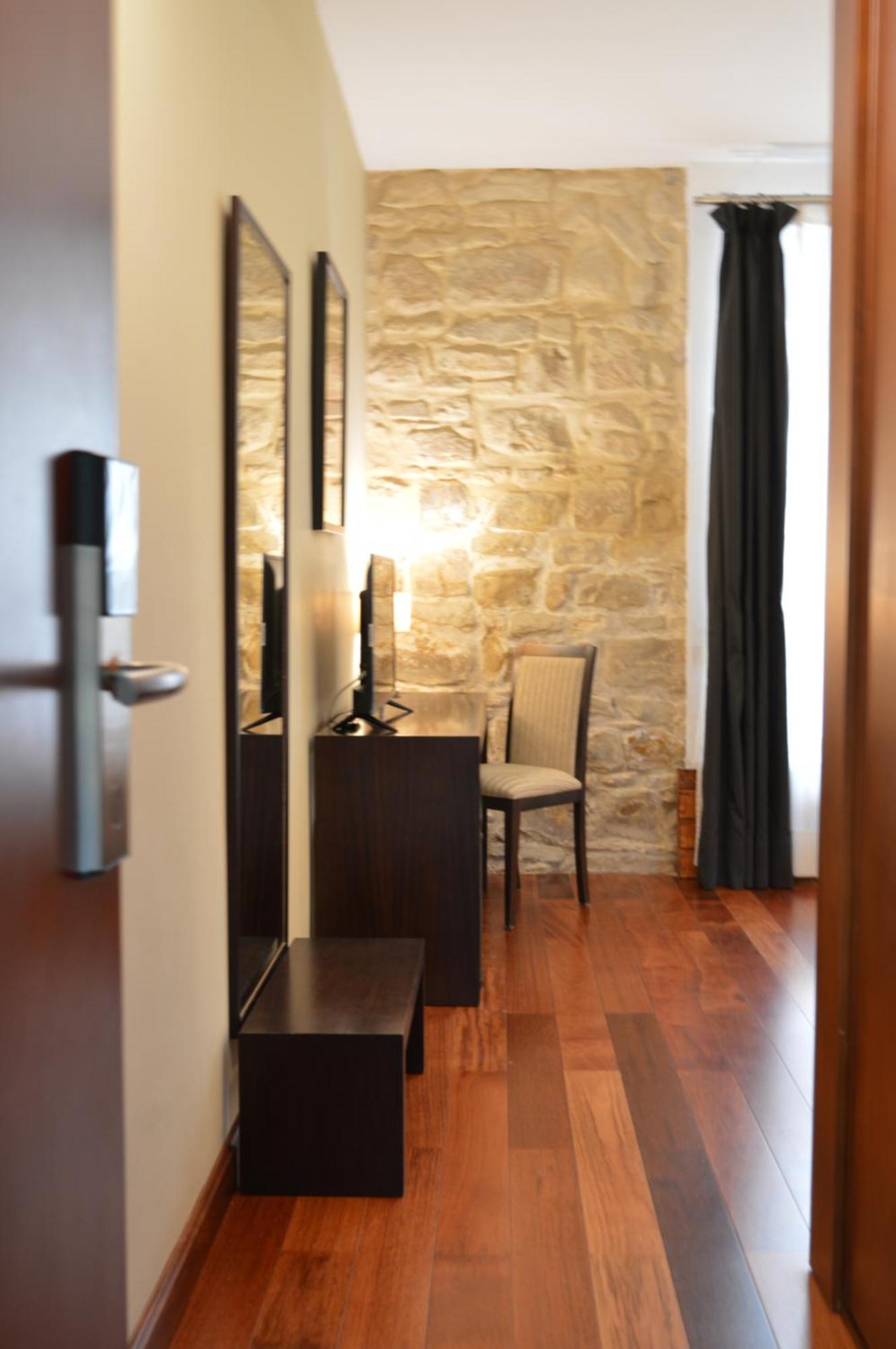 Hotel Baeza Monumental By Eme Hoteles Экстерьер фото